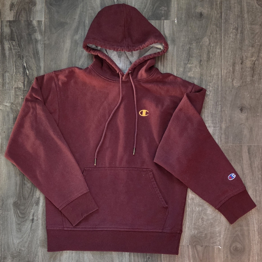 Champion Men's Burgundy Hoodie